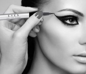 Makeup Tips for Sensitive Skin and Dry Eyes