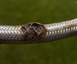 Burst Pipes and Hoses: Emergency Plumber Tips to Follow